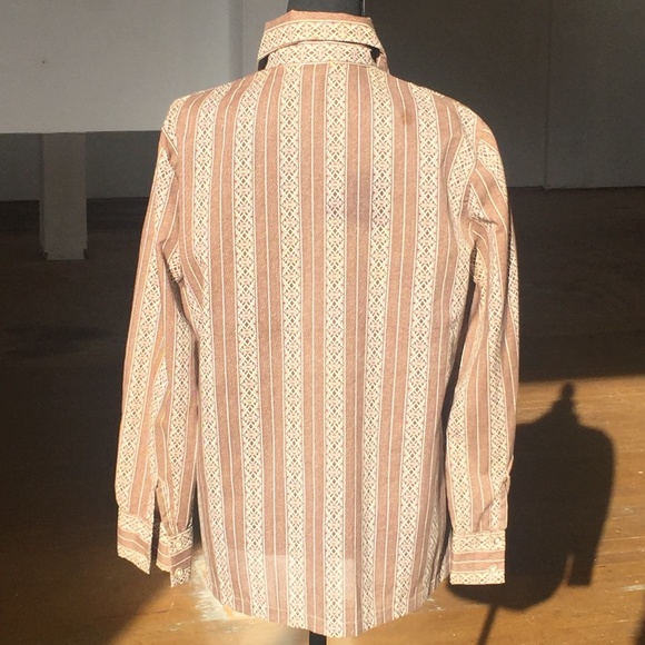 Vintage brown and cream/ivory vertical print long sleeve button down shirt - Picture 5 of 6